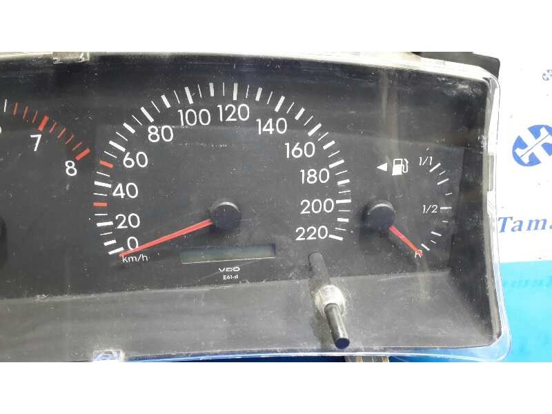 Recambio de cuadro instrumentos para toyota corolla (e12) 1.6 16v referencia OEM IAM 8380002800  110080106001