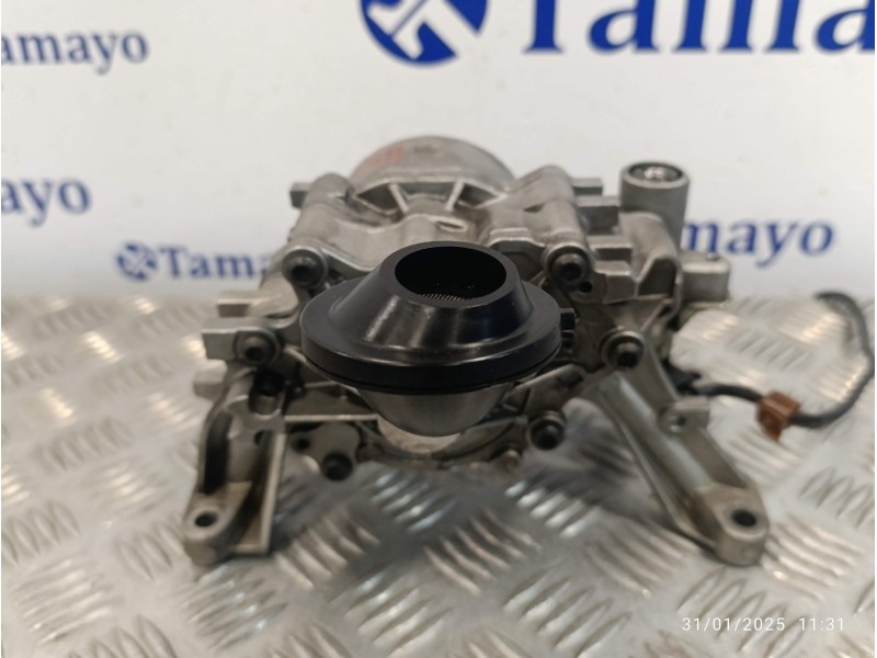 Recambio de bomba aceite para land rover discovery sport referencia OEM IAM G4D36L079  