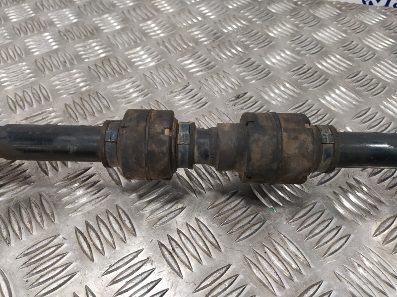 Recambio de transmision delantera derecha para mitsubishi colt (cj0) referencia OEM IAM 4G92  