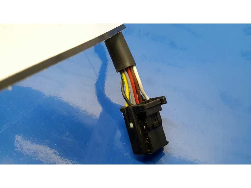 Recambio de retrovisor derecho para renault clio iv 1.5 dci diesel fap referencia OEM IAM 963012003R  