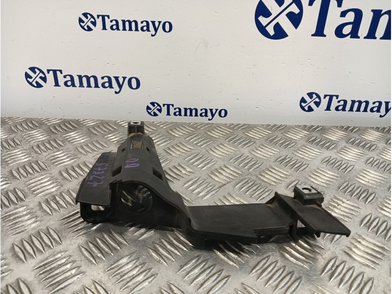 Recambio de soporte faro derecho para bmw serie 3 touring (e46) 3.0 turbodiesel referencia OEM IAM   