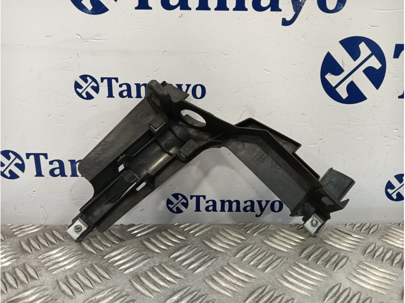 Recambio de soporte faro derecho para bmw serie 3 touring (e46) 3.0 turbodiesel referencia OEM IAM   