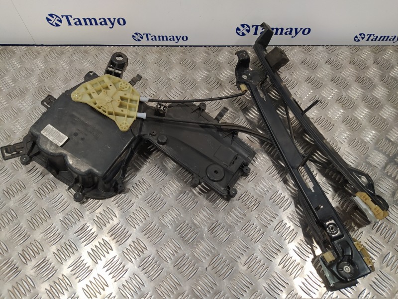 Recambio de elevalunas delantero derecho para seat leon (1p1) referencia OEM IAM 1P0837402M S0305H002 1T0959702AB