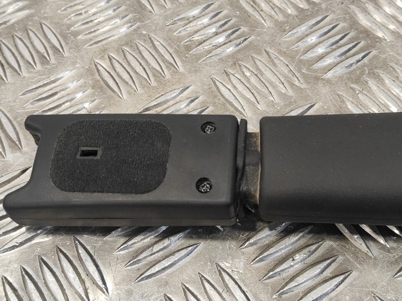 Recambio de pretensor cinturon delantero izquierdo para ssangyong tivoli premium 4x2 referencia OEM IAM 7466135000LBH  