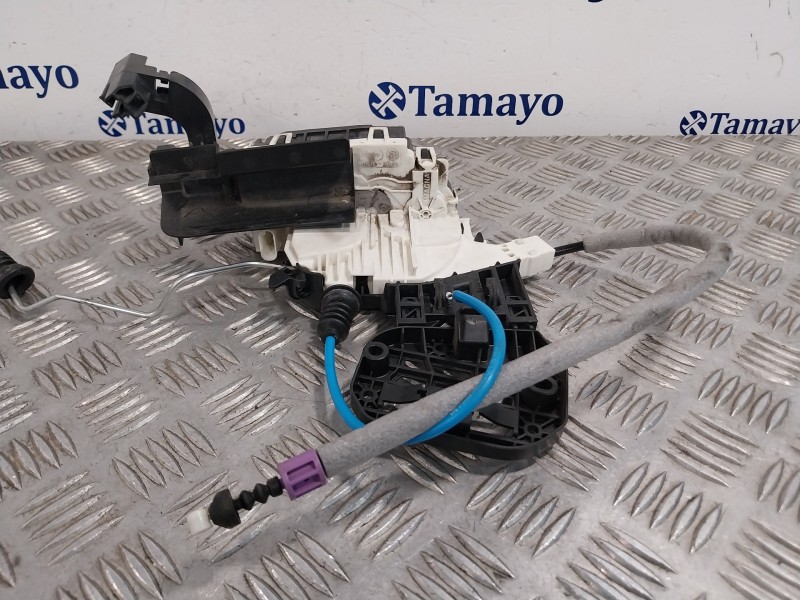 Recambio de cerradura puerta delantera izquierda para mercedes-benz clase gla (w156) referencia OEM IAM A1667200135 A2467220108 