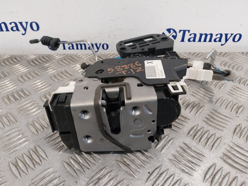 Recambio de cerradura puerta trasera izquierda para mercedes-benz clase gla (w156) referencia OEM IAM A2047302735 927576 A246722