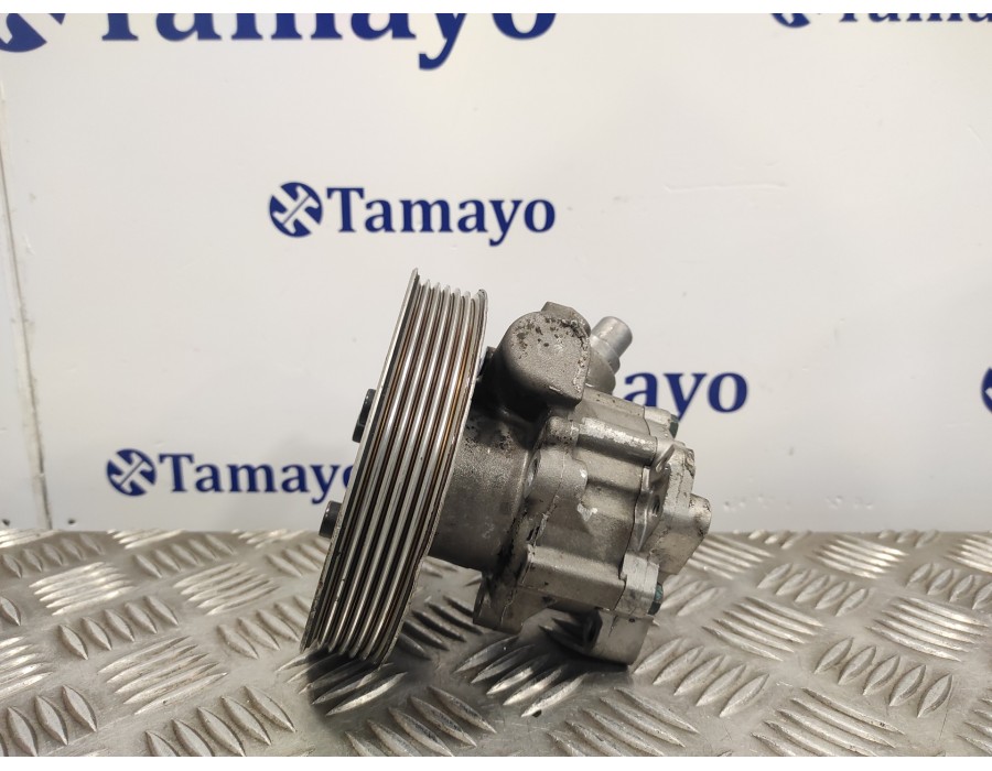 Recambio de bomba direccion para audi a6 avant (4b5) 2.5 v6 24v tdi referencia OEM IAM 4B0145155R  7691955207