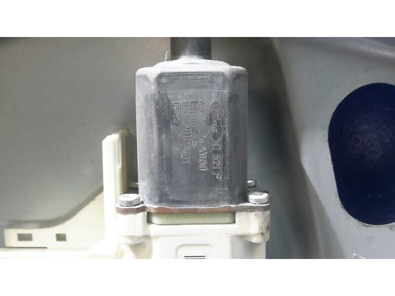 Recambio de elevalunas delantero izquierdo para ford focus berlina (cap) 1.6 16v cat referencia OEM IAM 995208101  
