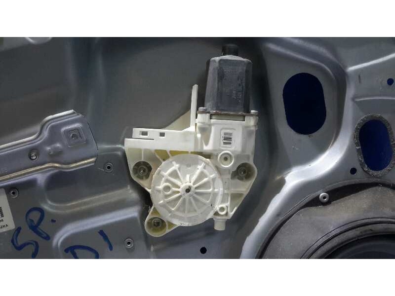 Recambio de elevalunas delantero izquierdo para ford focus berlina (cap) 1.6 16v cat referencia OEM IAM 995208101  