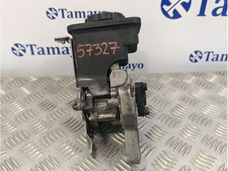 Recambio de bomba direccion para bmw serie 3 touring (e46) 3.0 turbodiesel referencia OEM IAM 676187601  7692974520