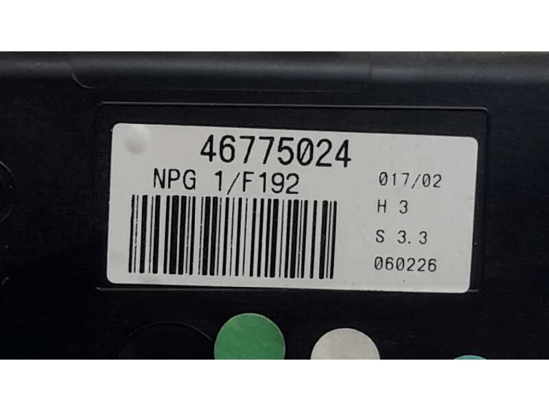 Recambio de elevalunas delantero izquierdo para fiat stilo (192) 1.9 jtd cat referencia OEM IAM D251550  