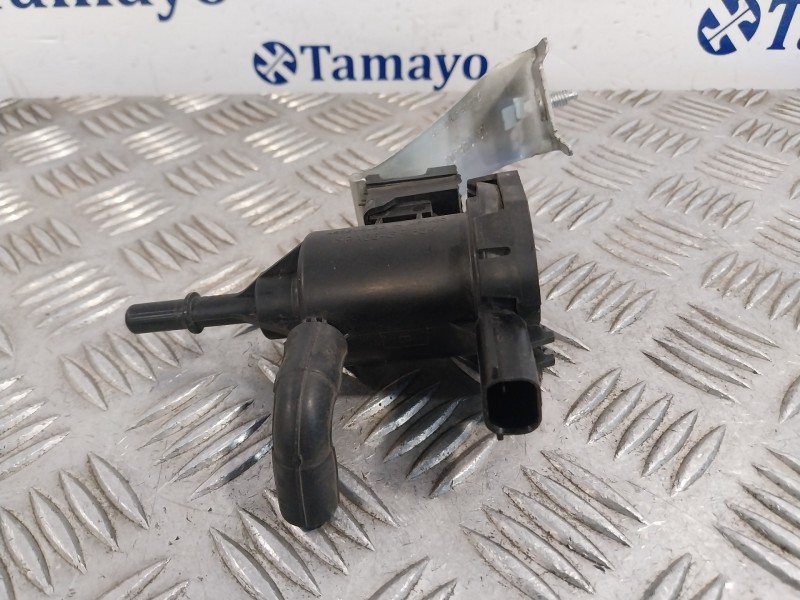 Recambio de valvula aire adicional para mercedes-benz clase gla (w156) referencia OEM IAM A0014760532  