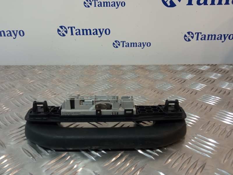 Recambio de maneta interior delantera izquierda para mercedes-benz clase gla (w156) referencia OEM IAM A1669066901  