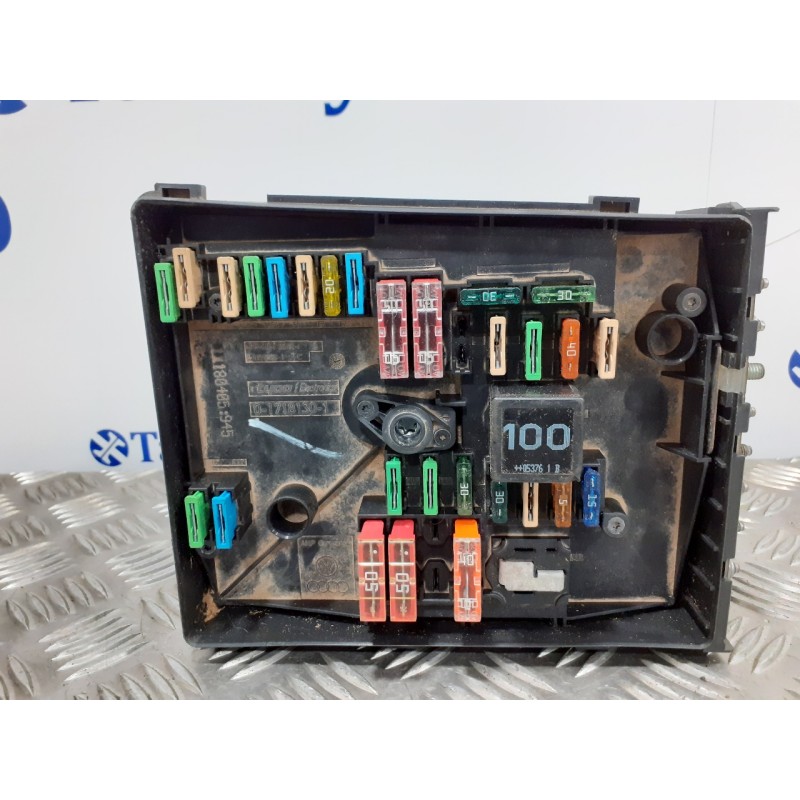Recambio de caja reles / fusibles para volkswagen golf v berlina (1k1) 1.9 tdi referencia OEM IAM 1K0937125  017181301