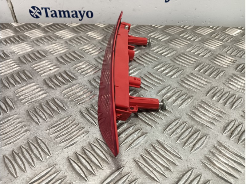 Recambio de piloto trasero central para smart forfour eq referencia OEM IAM 265900344R  89250031