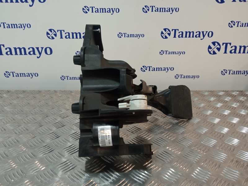Recambio de pedal freno para opel adam referencia OEM IAM 39011431  