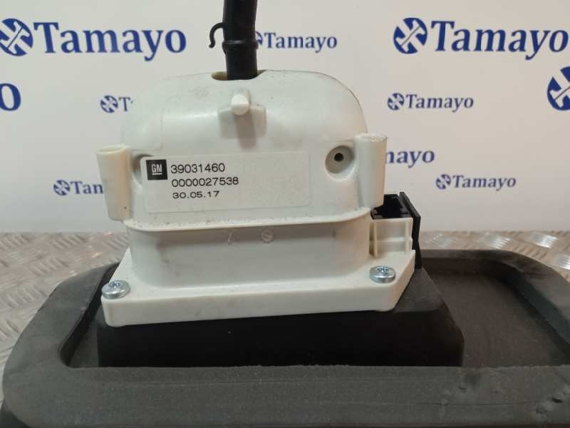 Recambio de palanca cambio para opel adam referencia OEM IAM 39031460  
