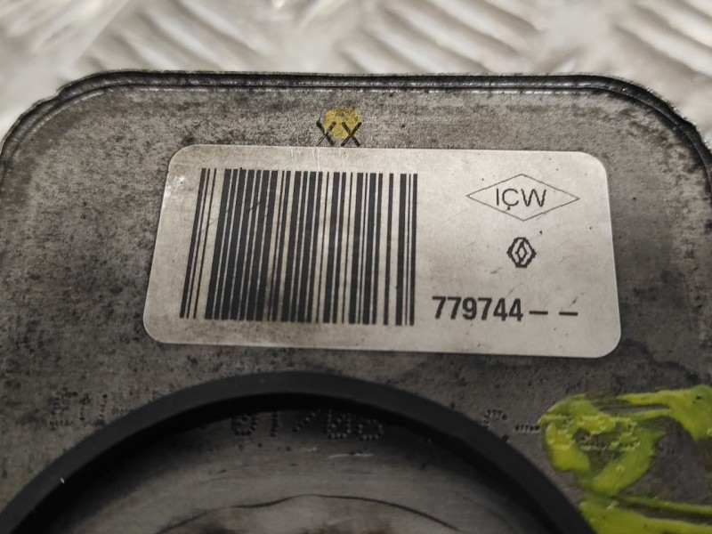 Recambio de enfriador aceite motor para renault twingo (co6) referencia OEM IAM 779744  