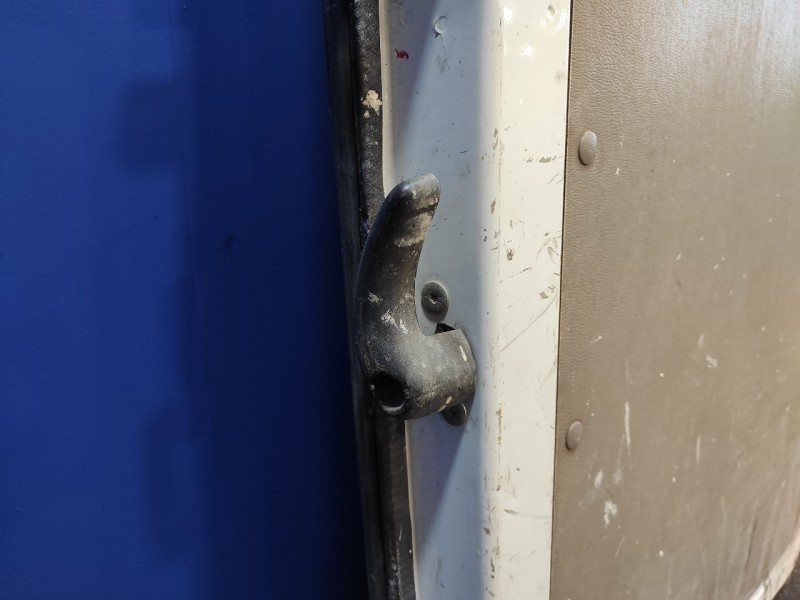 Recambio de puerta trasera carga izquierda para renault master desde ´98 referencia OEM IAM  167895 