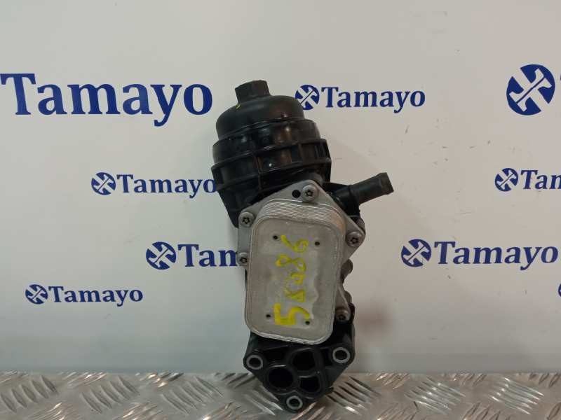 Recambio de enfriador aceite motor para mercedes-benz clase gla (w156) referencia OEM IAM A2701800810  67402302