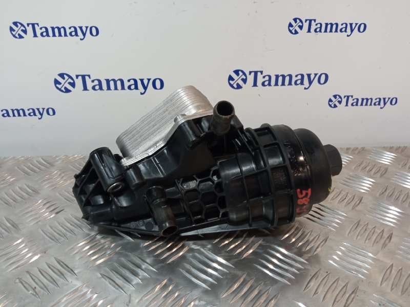 Recambio de enfriador aceite motor para mercedes-benz clase gla (w156) referencia OEM IAM A2701800810  67402302