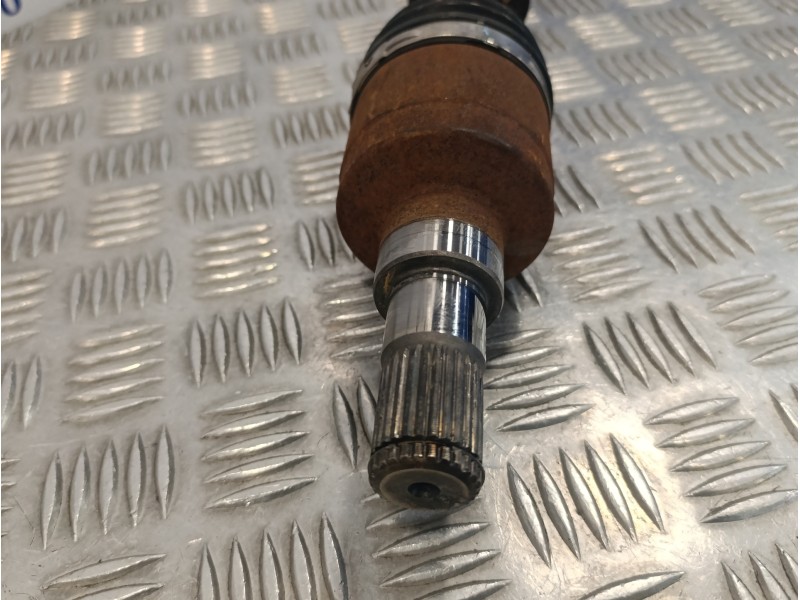 Recambio de transmision delantera izquierda para suzuki sx4 rw (ey) 1.6 16v cat referencia OEM IAM 4410279J00  EBJ82MBE54A