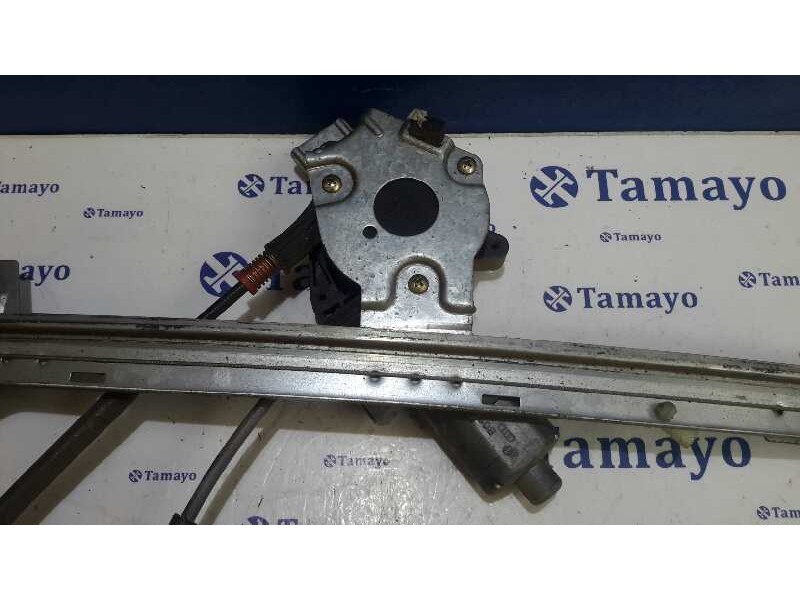 Recambio de elevalunas delantero derecho para citroën xsara berlina 1.9 turbodiesel referencia OEM IAM   