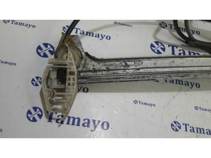 Recambio de elevalunas delantero derecho para citroën xsara berlina 1.9 turbodiesel referencia OEM IAM   