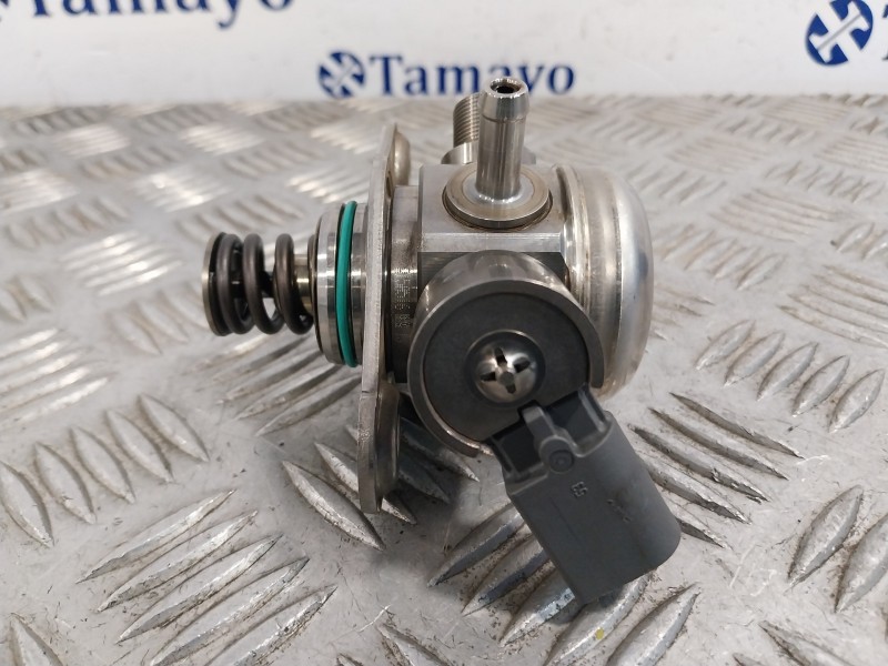 Recambio de bomba inyeccion para mercedes-benz clase gla (w156) referencia OEM IAM A2700700501  0261520212