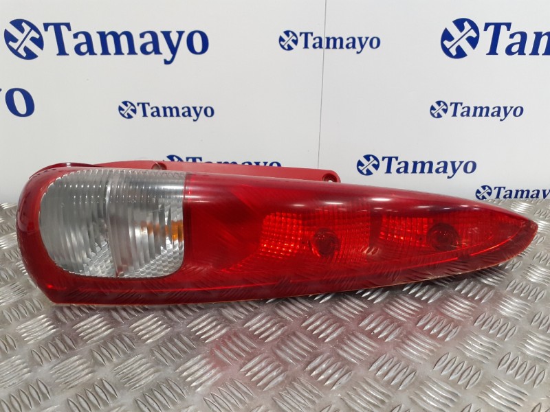 Recambio de piloto trasero derecho para chevrolet tacuma 2.0 cat referencia OEM IAM   