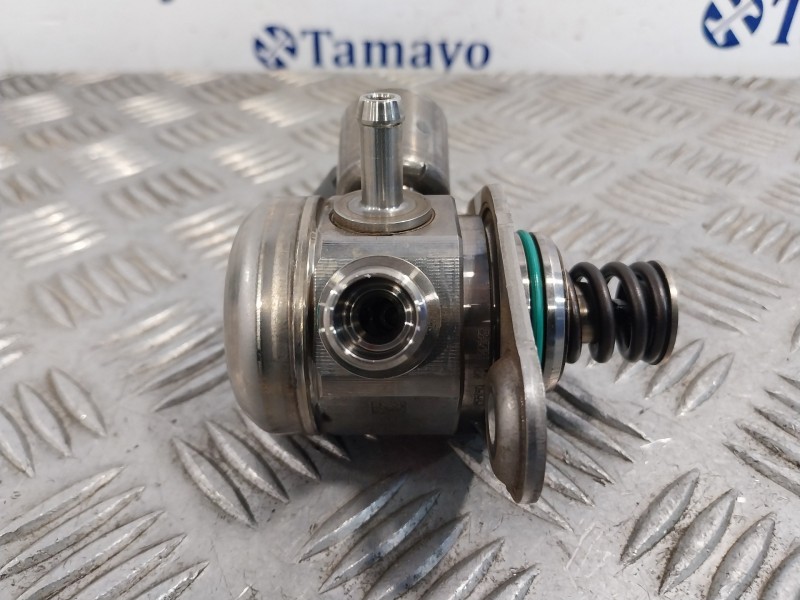 Recambio de bomba inyeccion para mercedes-benz clase gla (w156) referencia OEM IAM A2700700501  0261520212