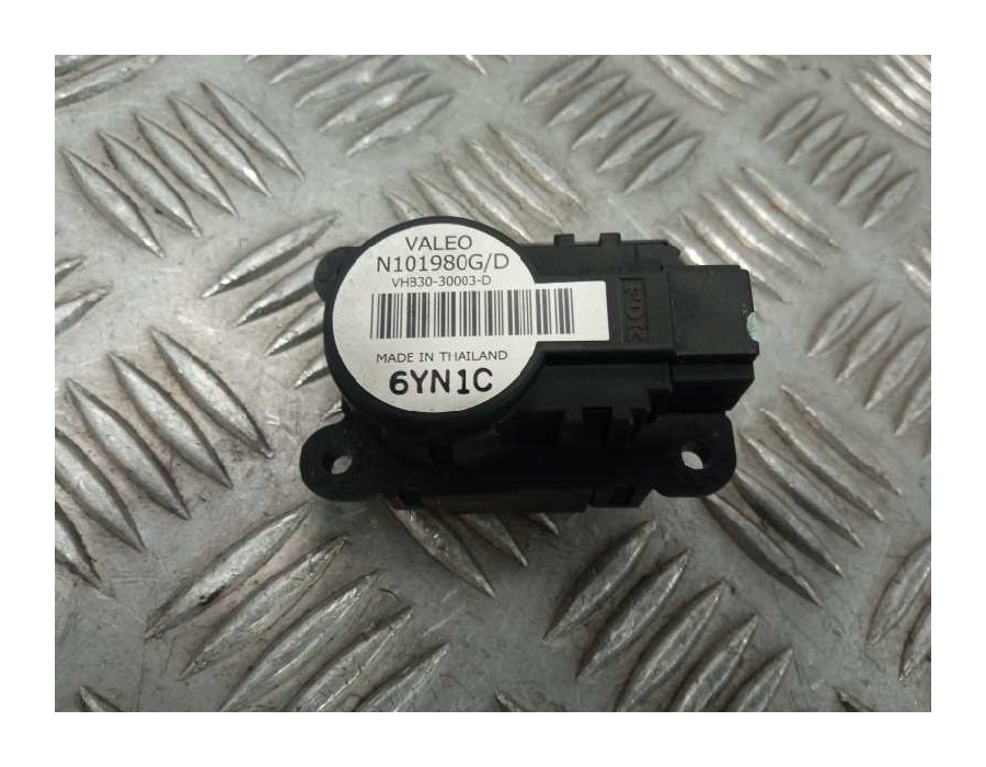 Recambio de motor apertura trampillas climatizador para renault megane ii berlina 3p referencia OEM IAM N101980G  VHB3030003D