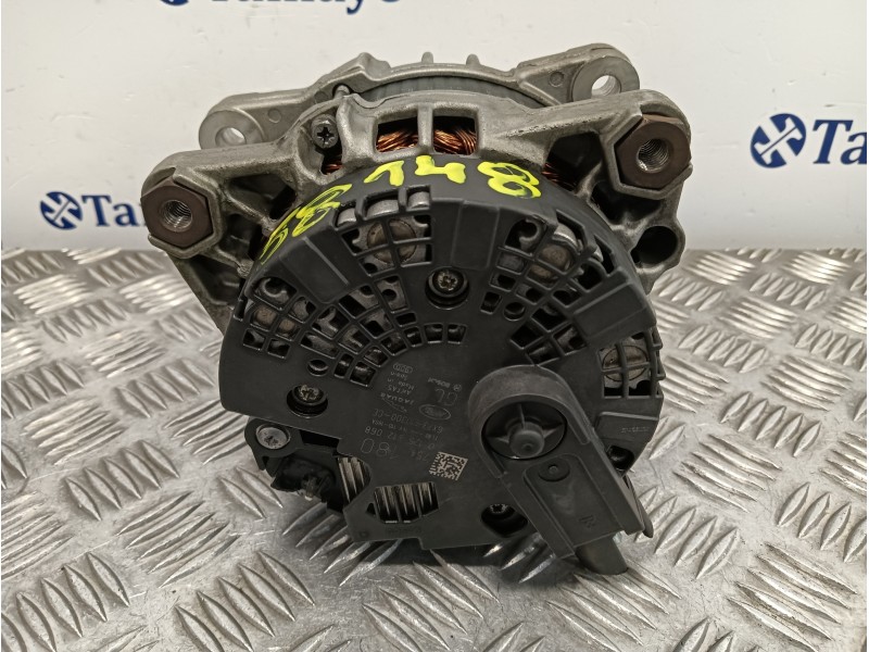 Recambio de alternador para land rover discovery sport referencia OEM IAM 0125812068  GX7310300CE