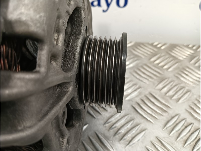 Recambio de alternador para land rover discovery sport referencia OEM IAM 0125812068  GX7310300CE