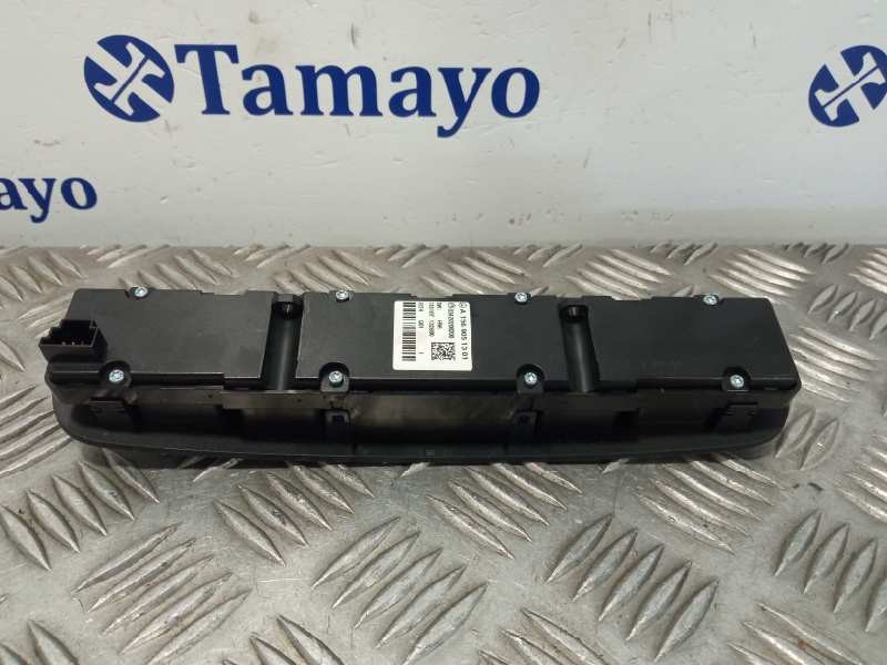 Recambio de warning para mercedes-benz clase gla (w156) referencia OEM IAM A1569051301  03420208200