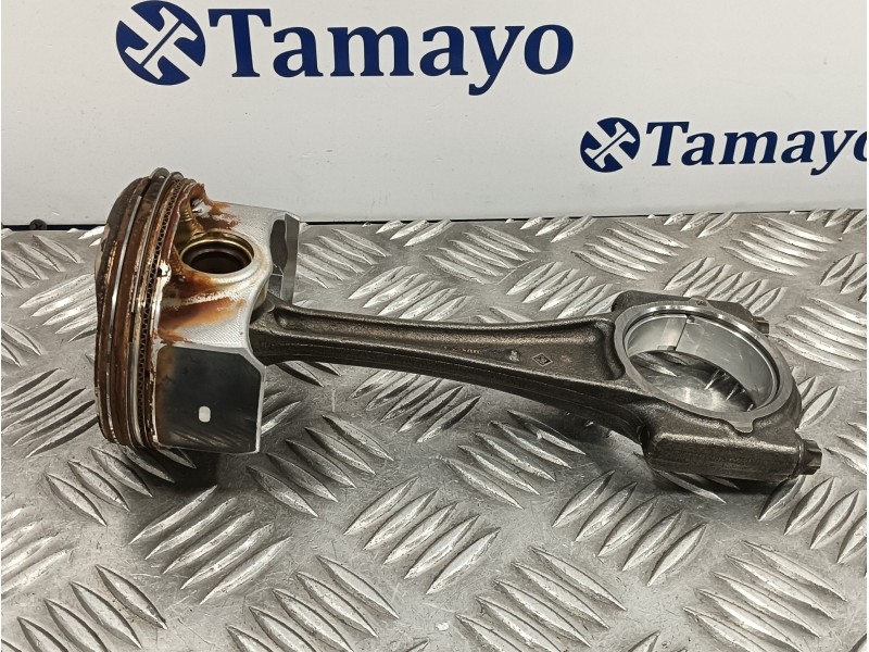 Recambio de piston para mazda 3 berlina (bp) referencia OEM IAM KS1275  