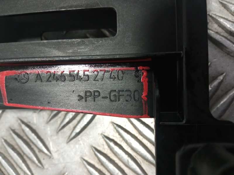 Recambio de carcasa para mercedes-benz clase gla (w156) referencia OEM IAM A2465452740  