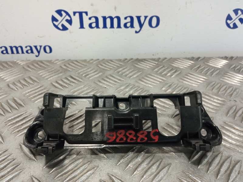 Recambio de soporte para mercedes-benz clase gla (w156) referencia OEM IAM A1766800014  