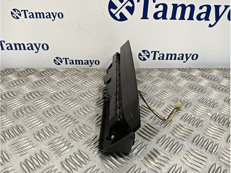 Recambio de luz central de freno para subaru forester s12 2.0 diesel cat referencia OEM IAM VC02113  
