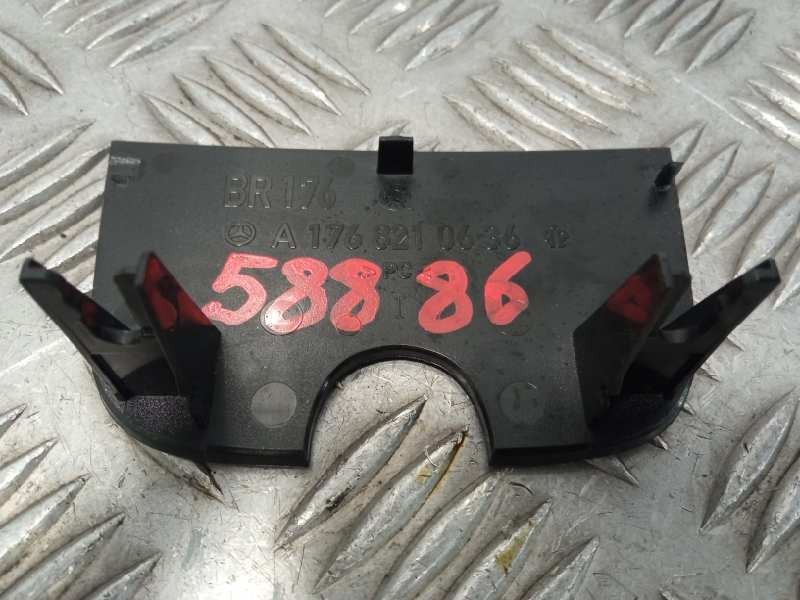 Recambio de moldura para mercedes-benz clase gla (w156) referencia OEM IAM A1768210636  