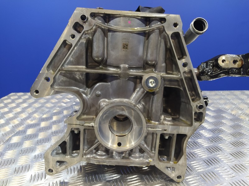 Recambio de bloque para mazda 3 berlina (bp) referencia OEM IAM PE21391340  PE272222