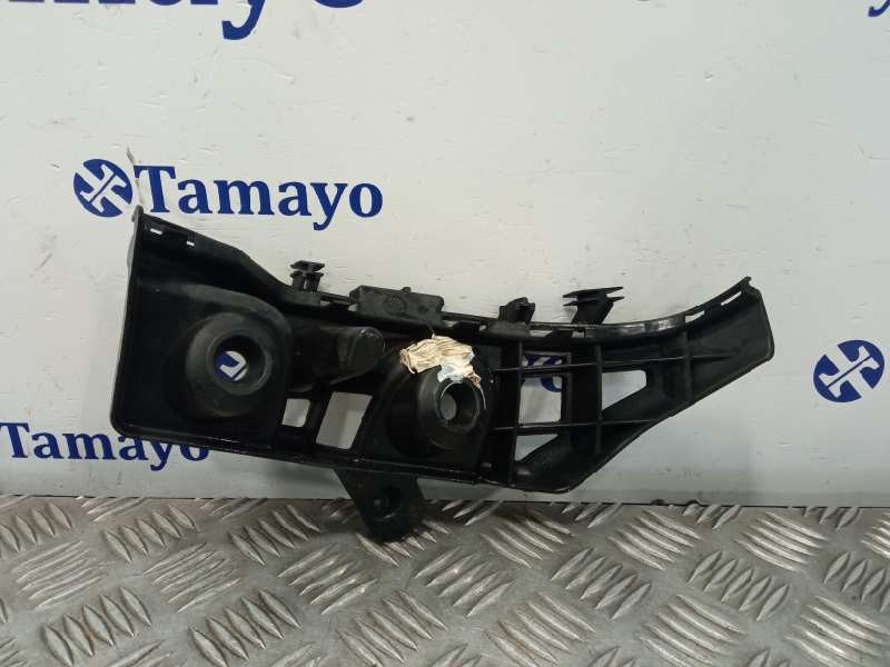 Recambio de soporte para mercedes-benz clase gla (w156) referencia OEM IAM A1568850165  10200665