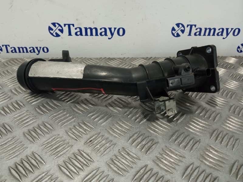 Recambio de tubo para mercedes-benz clase gla (w156) referencia OEM IAM A2700900844  A2700900744