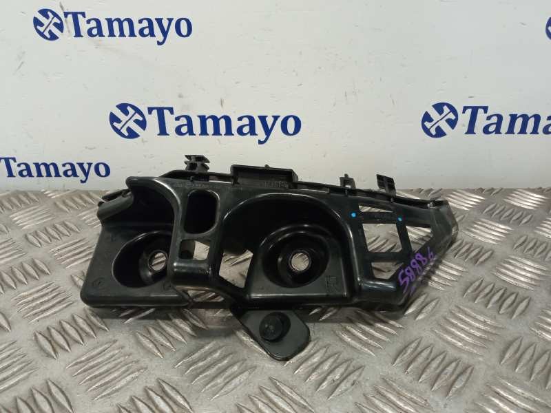 Recambio de soporte para mercedes-benz clase gla (w156) referencia OEM IAM A1568850265  10200665