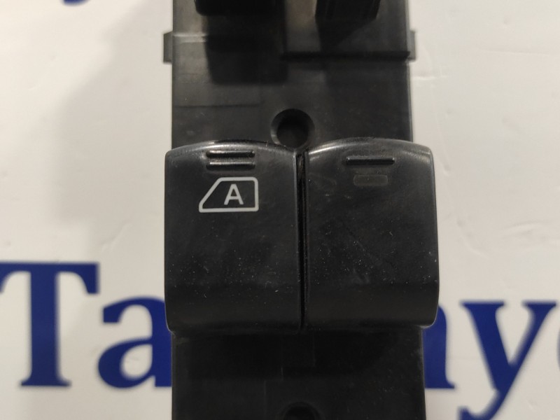 Recambio de mando elevalunas delantero izquierdo para subaru forester s12 2.0 diesel cat referencia OEM IAM 157447  
