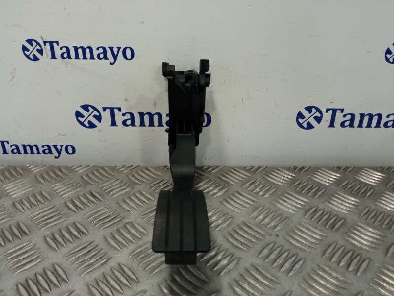 Recambio de pedal acelerador para dacia sandero referencia OEM IAM 180022703R  