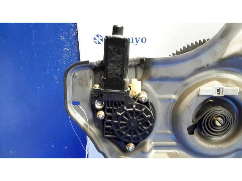 Recambio de elevalunas delantero derecho para hyundai trajet (fo) 2.0 crdi cat referencia OEM IAM 24803A000  