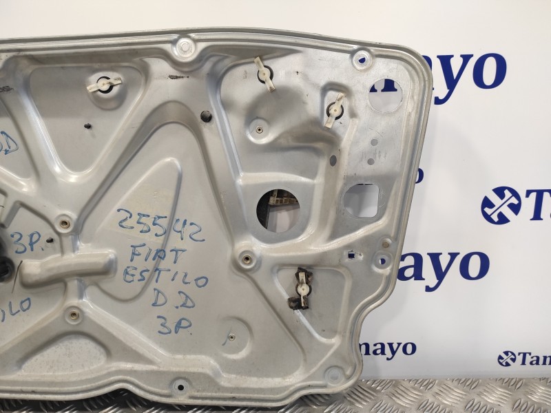Recambio de elevalunas delantero derecho para fiat stilo (192) 1.9 jtd cat referencia OEM IAM D251450001601  
