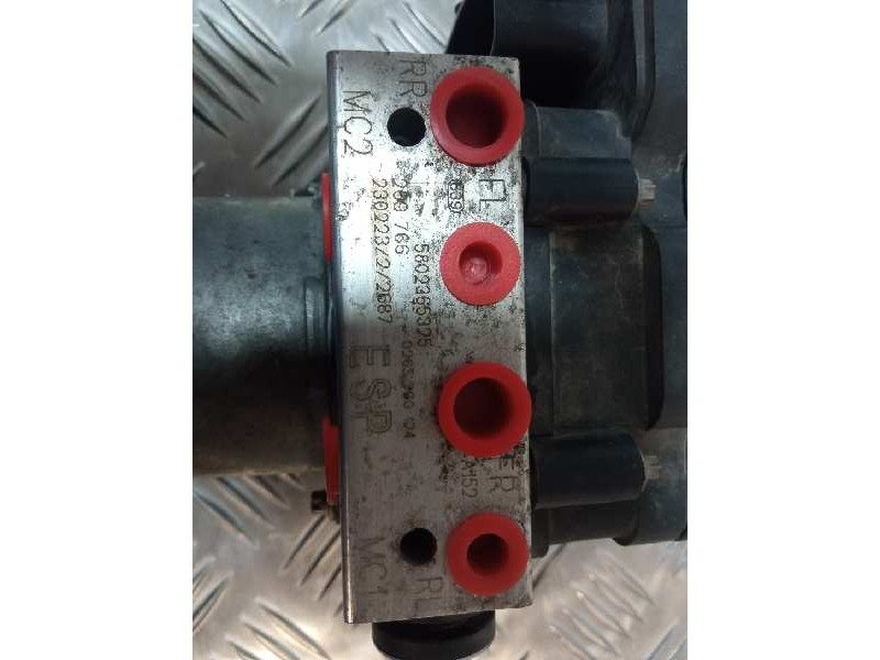 Recambio de abs para iveco daily vi 33s16 referencia OEM IAM 5802365325 10R0514182 0265290124