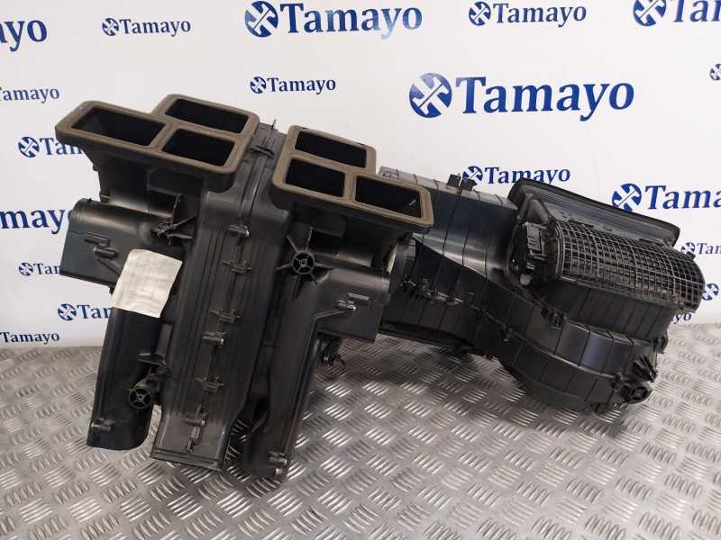 Recambio de calefaccion entera normal para mercedes-benz clase gla (w156) referencia OEM IAM A2468303001 CZ116242755 CZ116242757